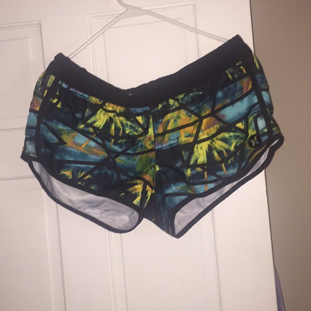 Cute tropical swimming shorts